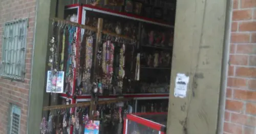 TIENDA DE ARTESANIAS TIENDA DE ARTESANIAS
